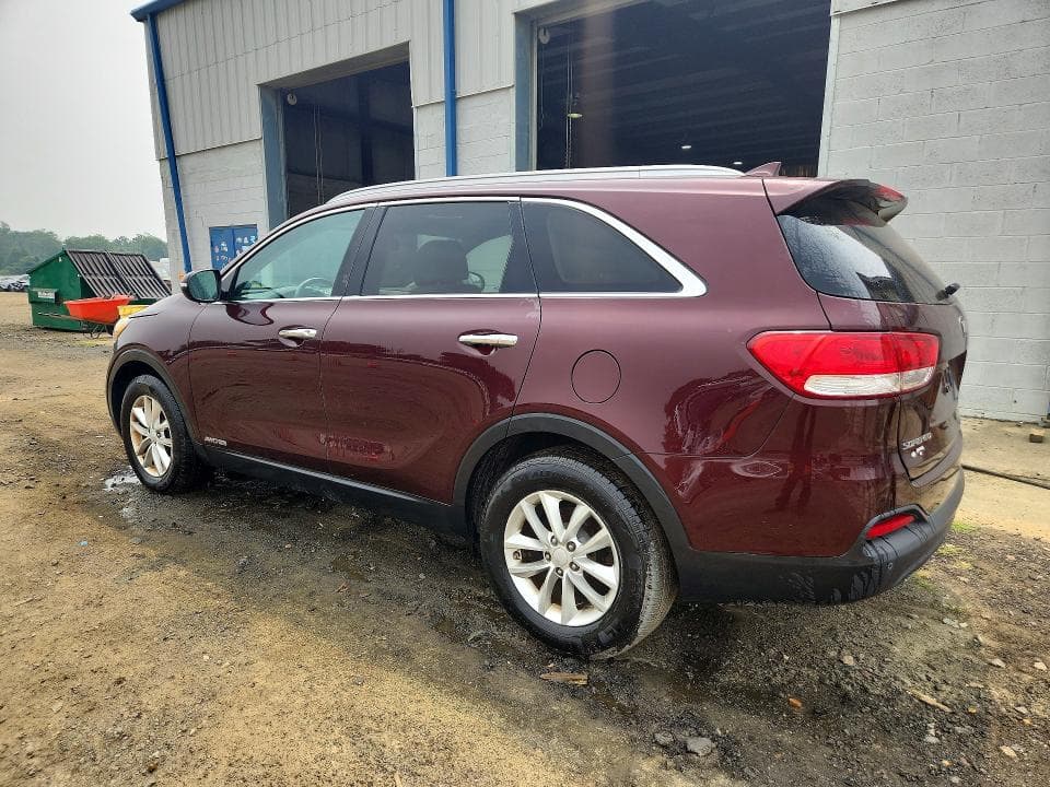 2017 KIA SORENTO LX V6 2