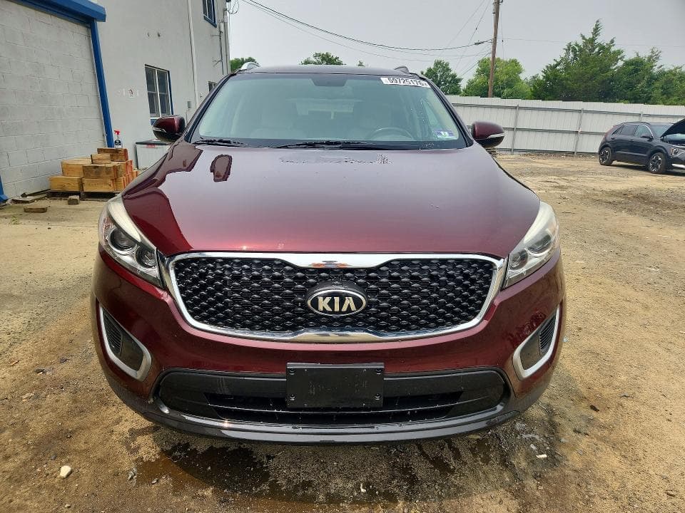 2017 KIA SORENTO LX V6 5