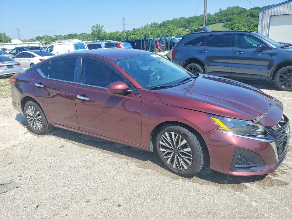 2023 NISSAN ALTIMA SV SV 4