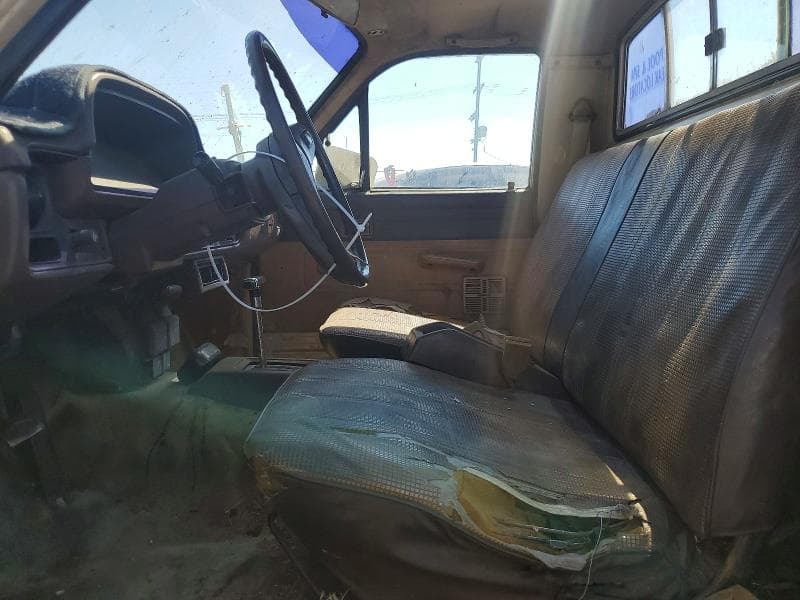 1982 TOYOTA PICKUP / CAB CHASSIS 1/2 TON DLX 1/2 TON DLX 7