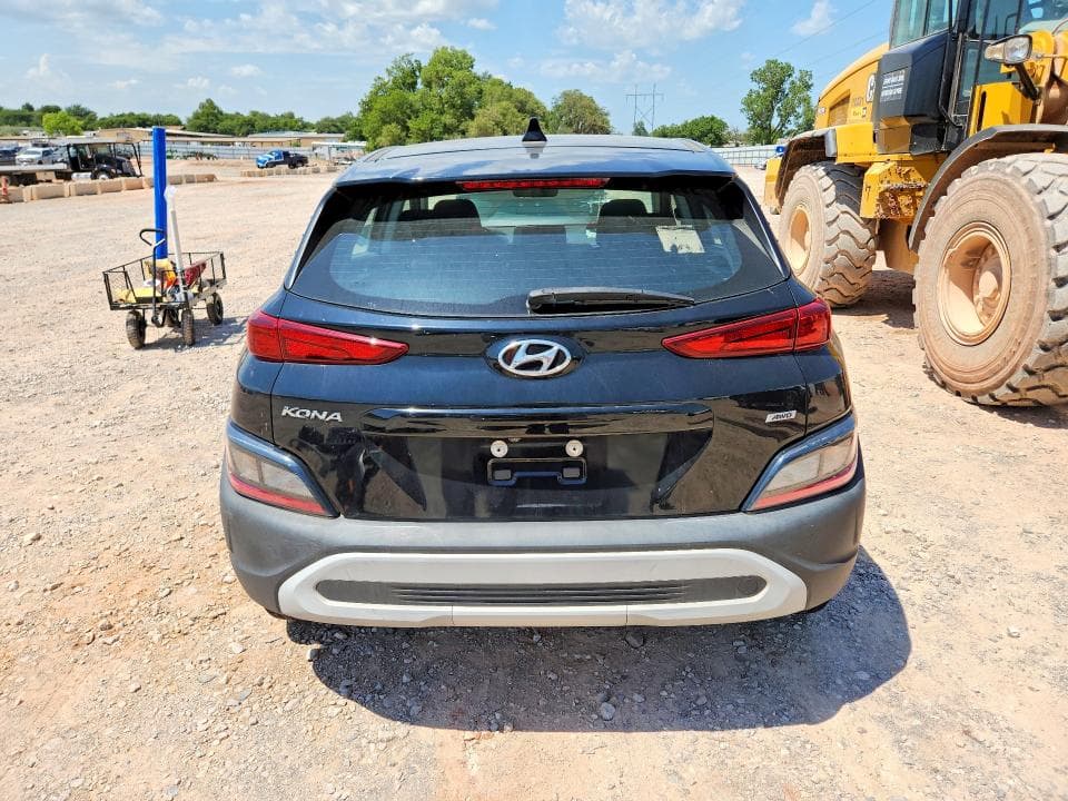 2023 HYUNDAI KONA SE SE 6