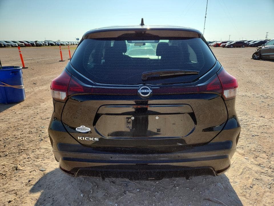 2024 NISSAN KICKS S 6