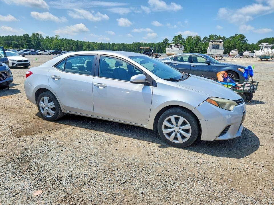 2016 TOYOTA COROLLA LE LE 4