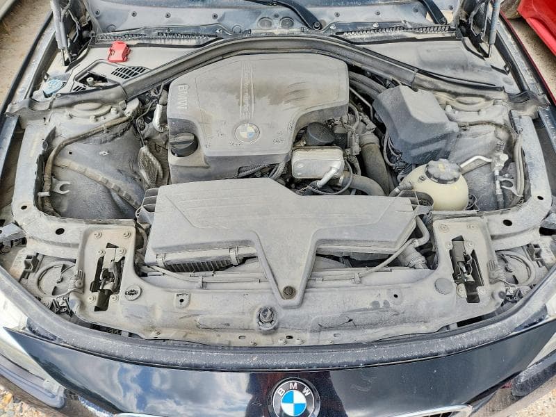2017 BMW 320 I I 11