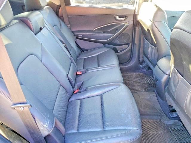 2017 HYUNDAI SANTA FE SE 10