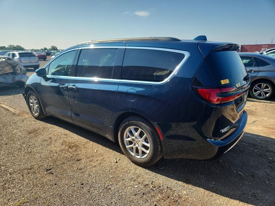 2022 CHRYSLER PACIFICA TOURING L 2