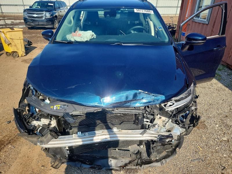 2022 CHRYSLER PACIFICA TOURING L 11
