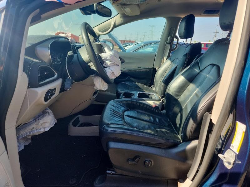 2022 CHRYSLER PACIFICA TOURING L 7