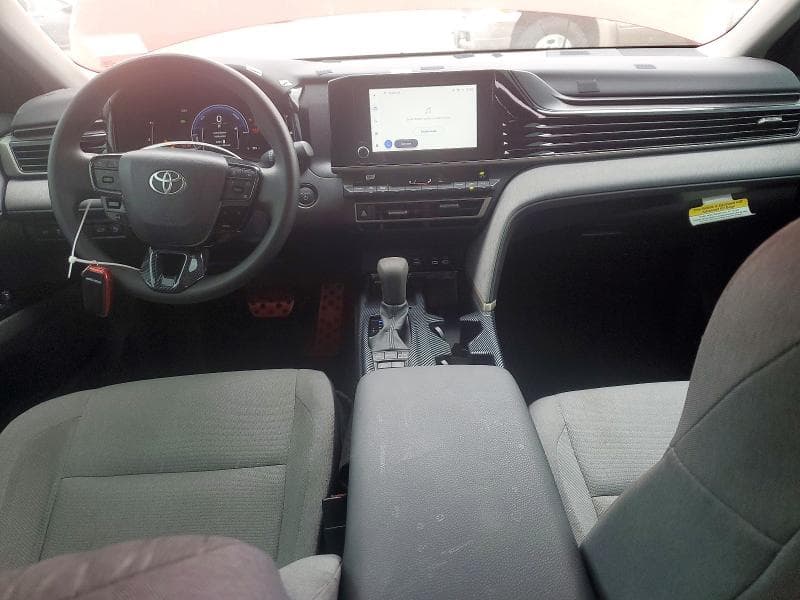 2025 TOYOTA CAMRY LE 8