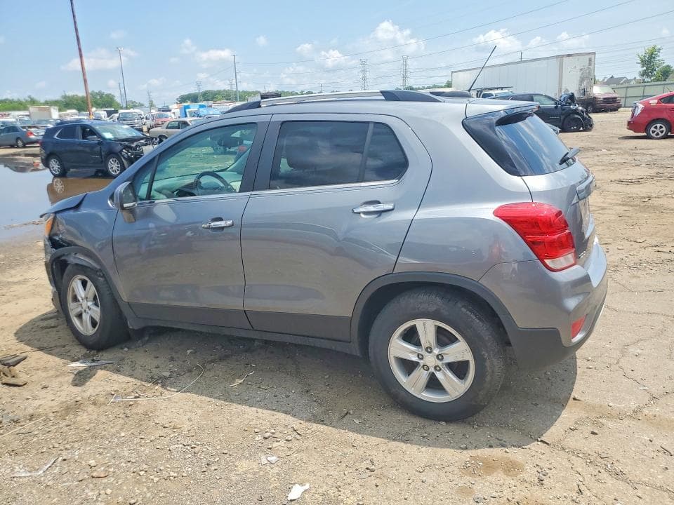 2020 CHEVROLET TRAX 1LT 2