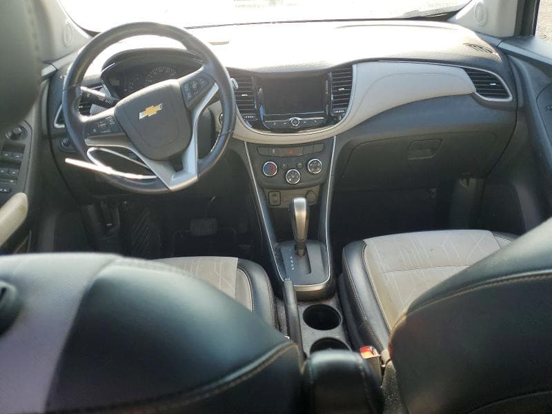 2020 CHEVROLET TRAX 1LT 8