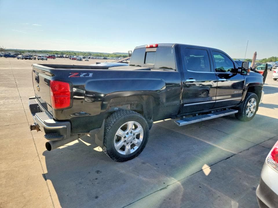 2018 CHEVROLET SILVERADO K2500 HEAVY DUTY LTZ K2500 HEAVY DUTY LTZ 3