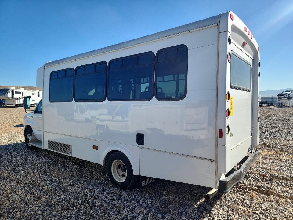 2017 FORD ECONOLINE E450 SUPER DUTY CUTAWAY VAN E450 SUPER DUTY CUTAWAY VAN 2