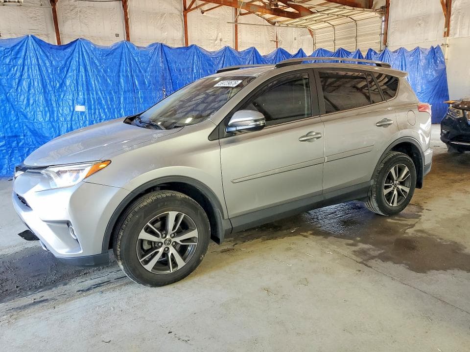 2018 TOYOTA RAV4 XLE XLE - 1