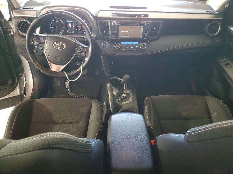 2018 TOYOTA RAV4 XLE XLE 8