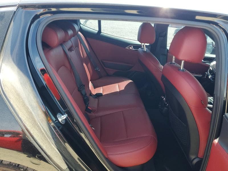 2020 KIA STINGER GT 10