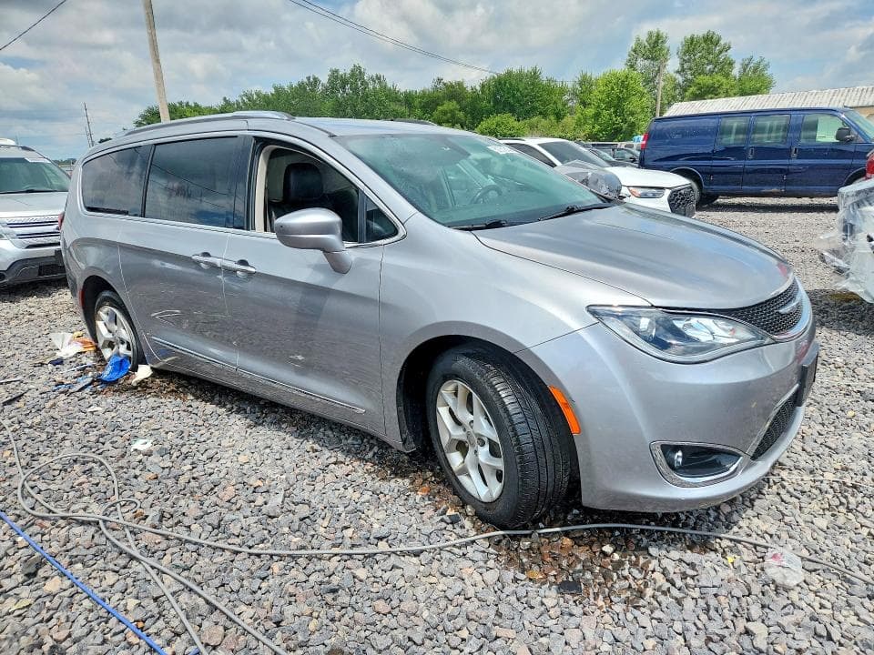 2017 CHRYSLER PACIFICA TOURING L PLUS TOURING L PLUS 4