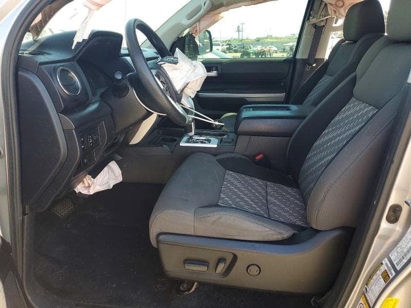 2018 TOYOTA TUNDRA SR5 SR5 7