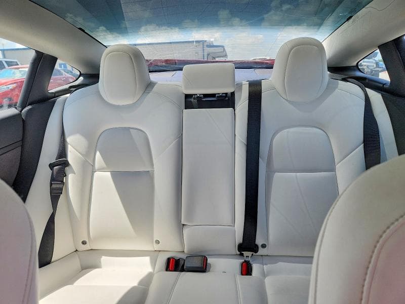 2022 TESLA MODEL 3 10