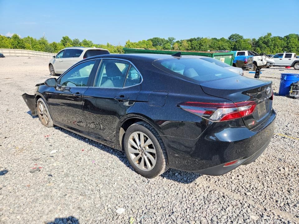 2023 TOYOTA CAMRY LE 2
