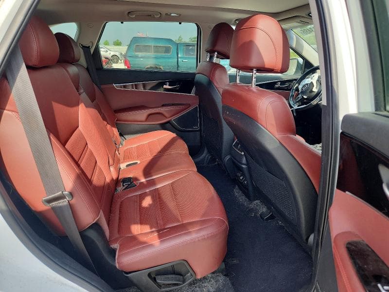 2017 KIA SORENTO SX V6 11
