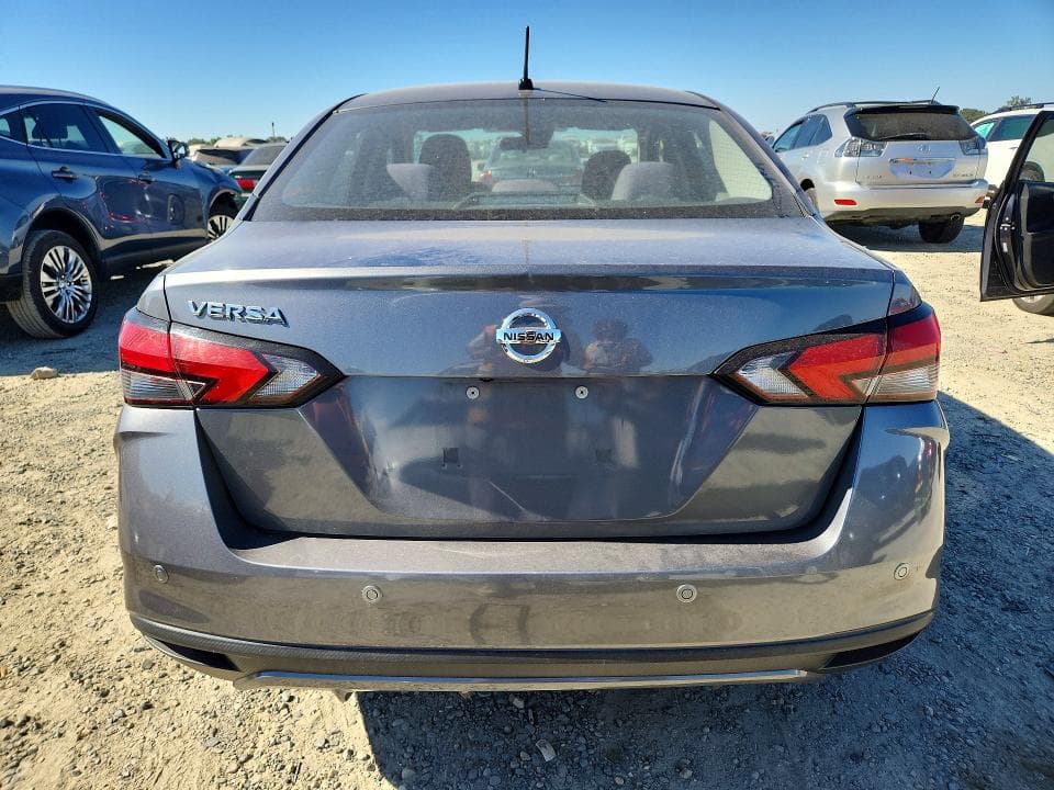 2021 NISSAN VERSA S 6