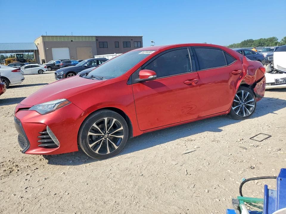 2017 TOYOTA COROLLA SE 1