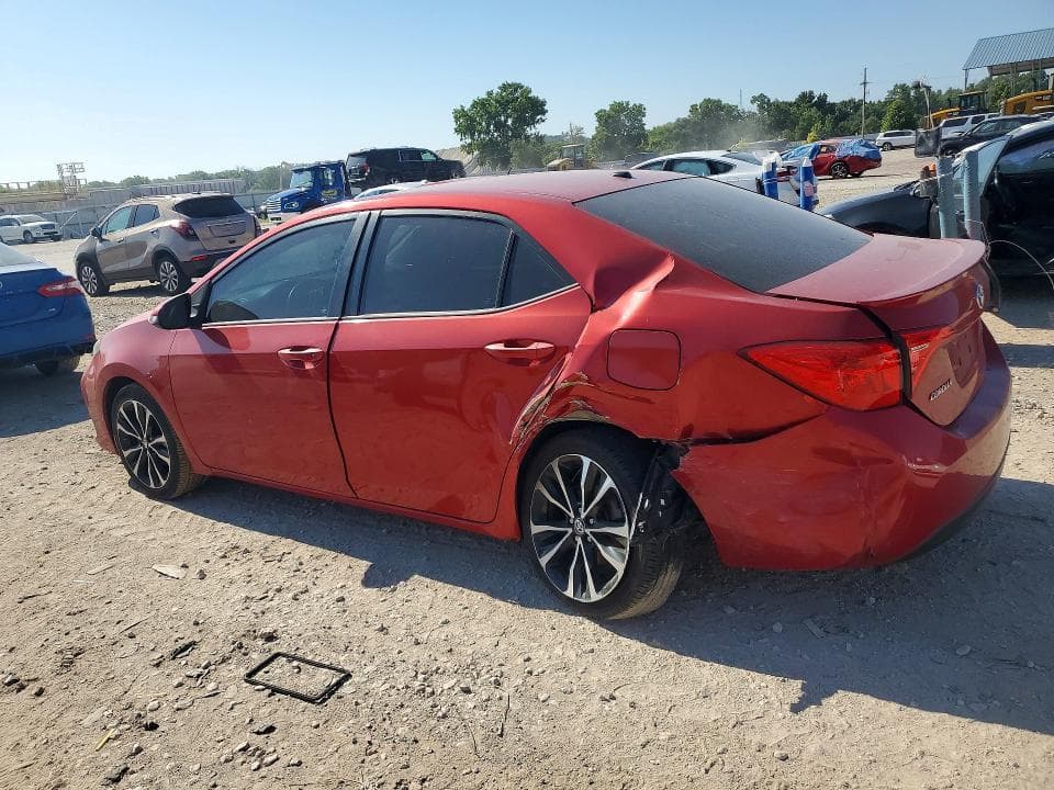 2017 TOYOTA COROLLA SE 2