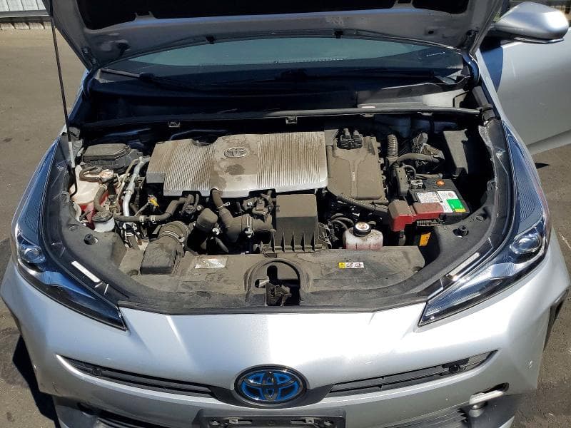 2022 TOYOTA PRIUS XLE 11