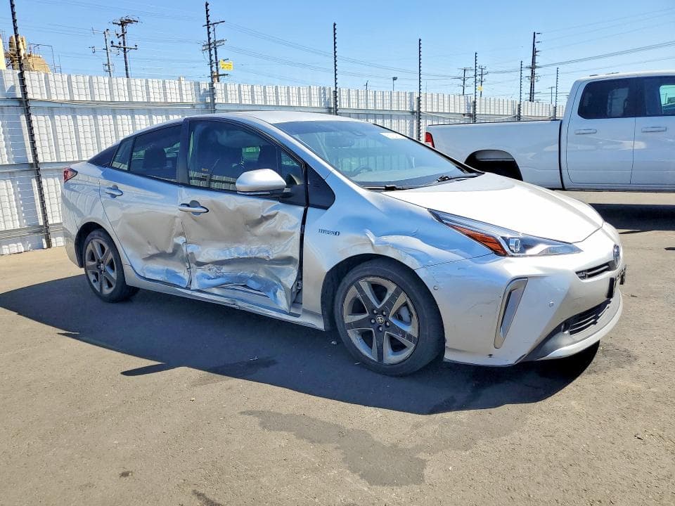 2022 TOYOTA PRIUS XLE 4