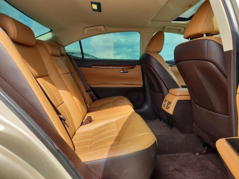 2016 LEXUS ES 350 10