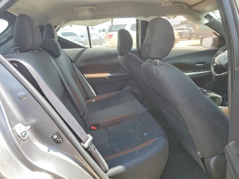 2020 NISSAN KICKS SR 11
