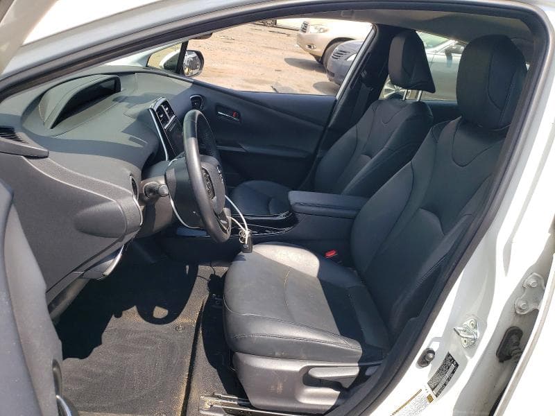 2019 TOYOTA PRIUS XLE AWD-E 7