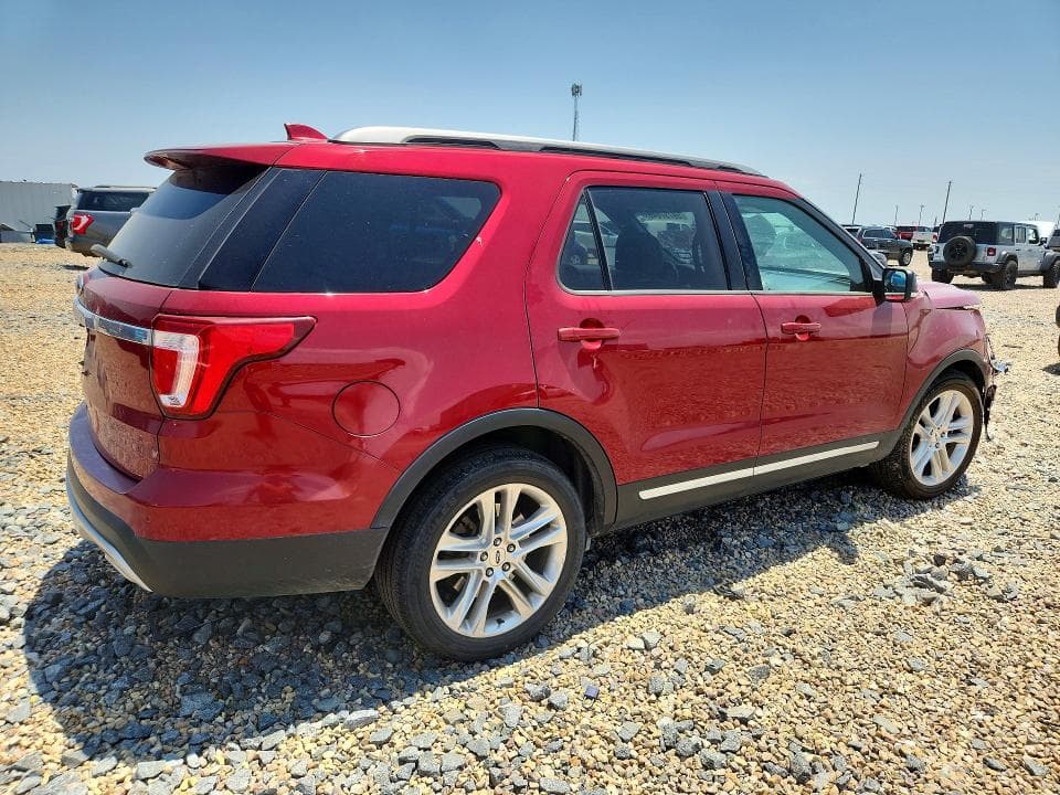 2017 FORD EXPLORER XLT 3
