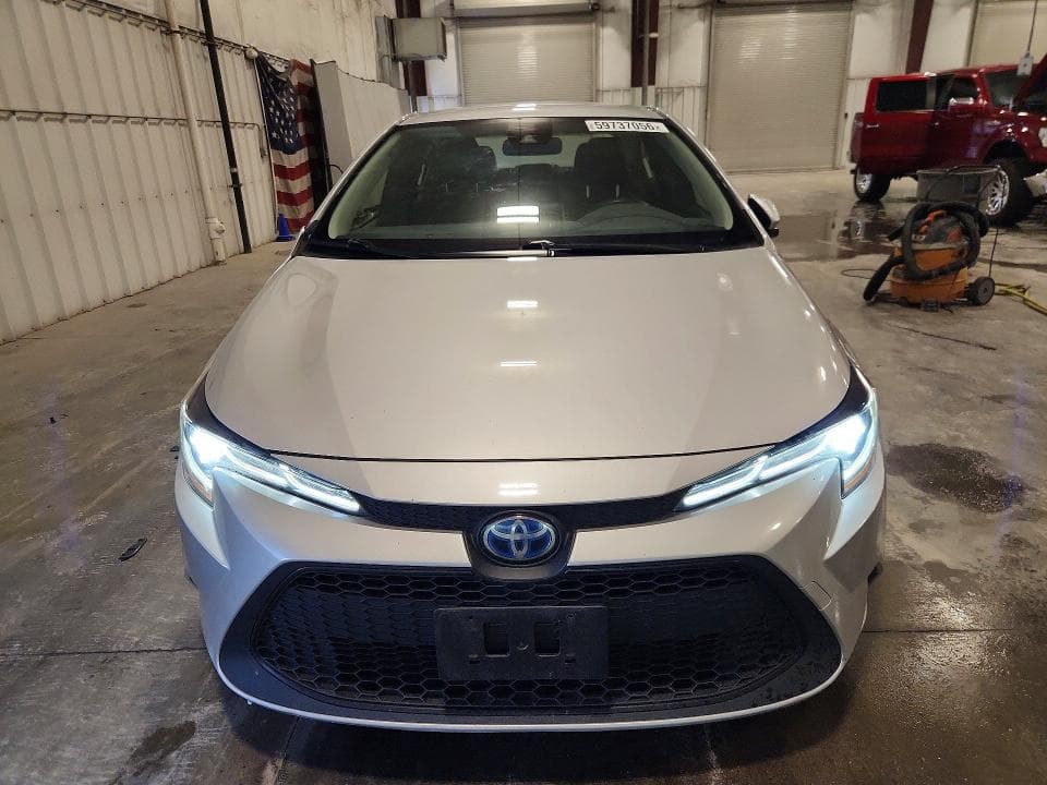 2021 TOYOTA COROLLA LE 5