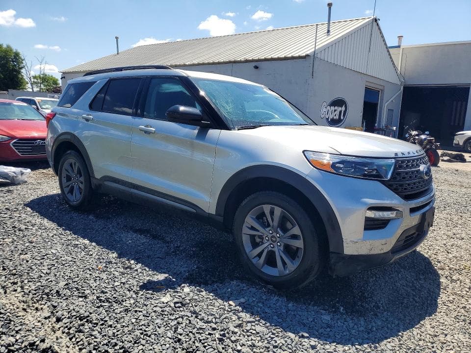 2024 FORD EXPLORER XLT 4
