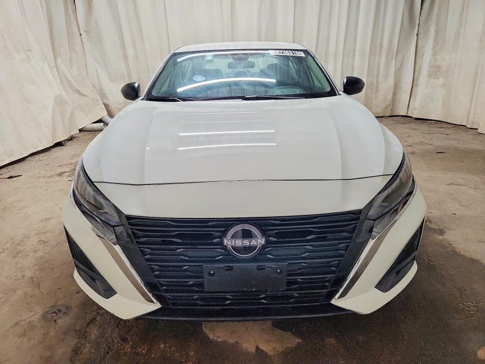 2025 NISSAN ALTIMA SV 5