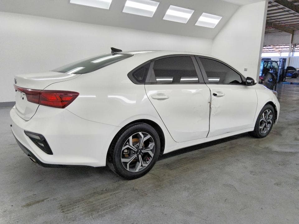 2021 KIA FORTE LXS 3