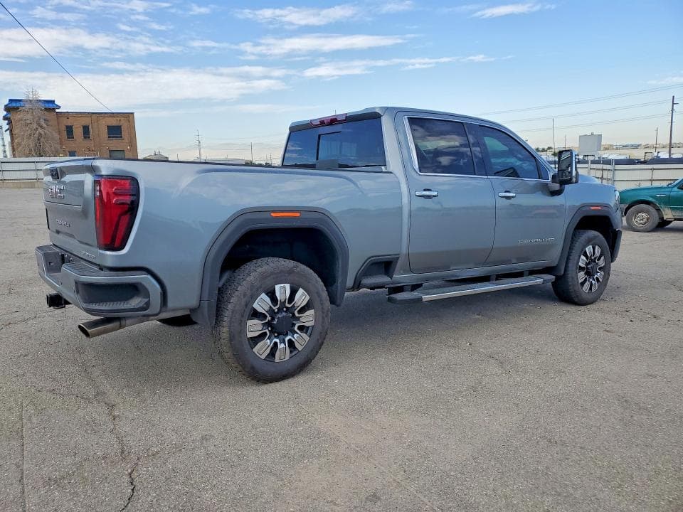 2026 GMC SIERRA K2500 DENALI 3