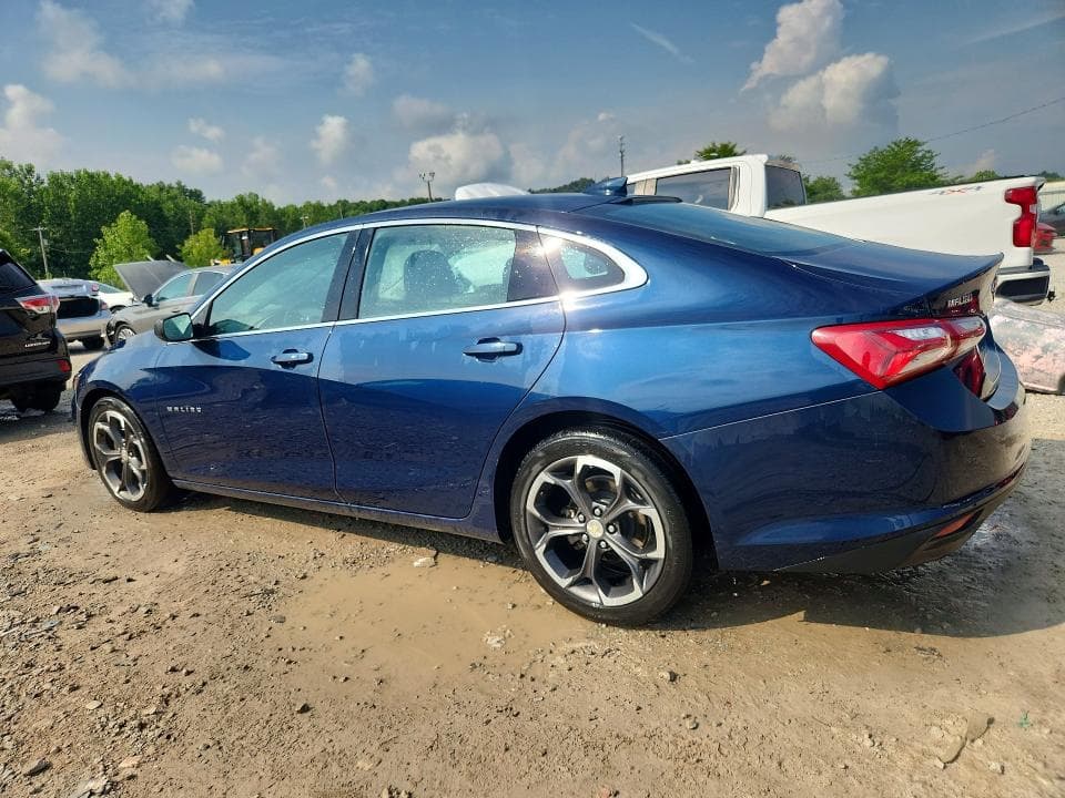 2022 CHEVROLET MALIBU LT 2