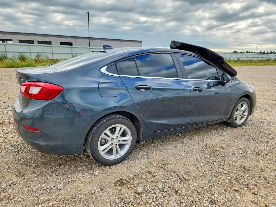 2017 CHEVROLET CRUZE LT 3