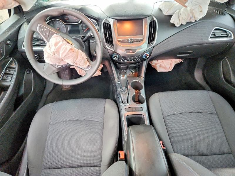 2017 CHEVROLET CRUZE LT 8