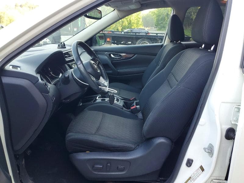 2017 NISSAN ROGUE SV 7