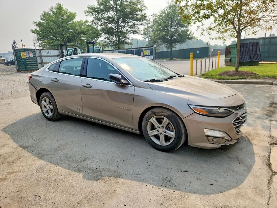 2022 CHEVROLET MALIBU LT 4