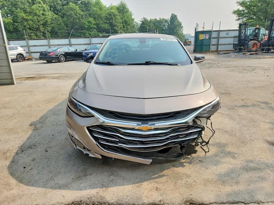 2022 CHEVROLET MALIBU LT 5