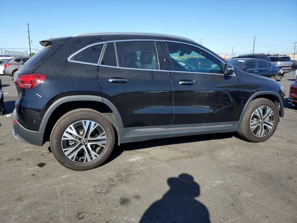2026 MERCEDES-BENZ GLA 250 4MATIC 250 4MATIC 3