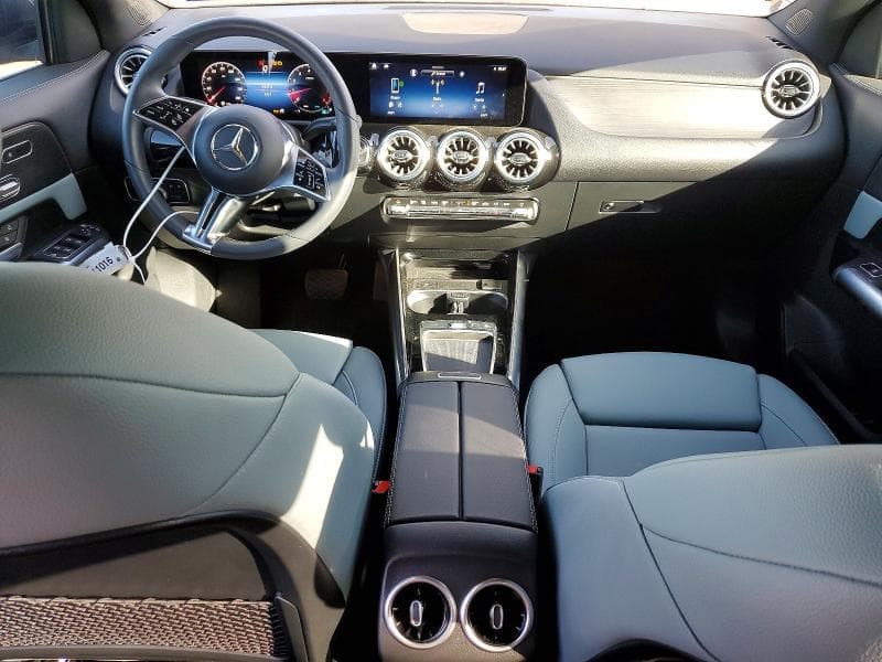 2026 MERCEDES-BENZ GLA 250 4MATIC 250 4MATIC 8