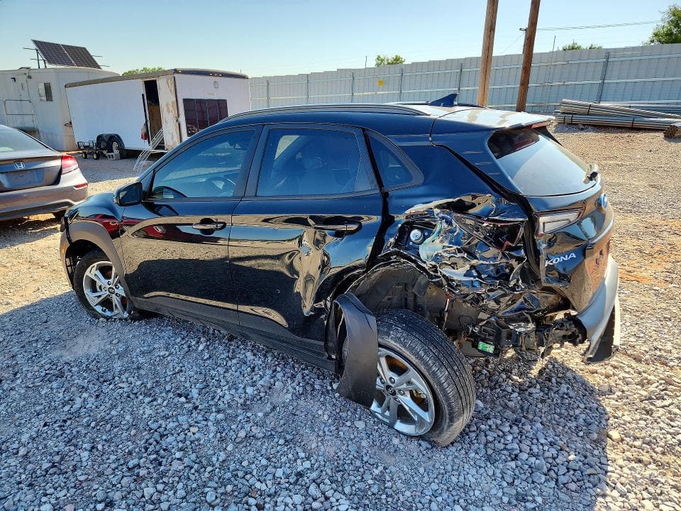 2023 HYUNDAI KONA SEL 2