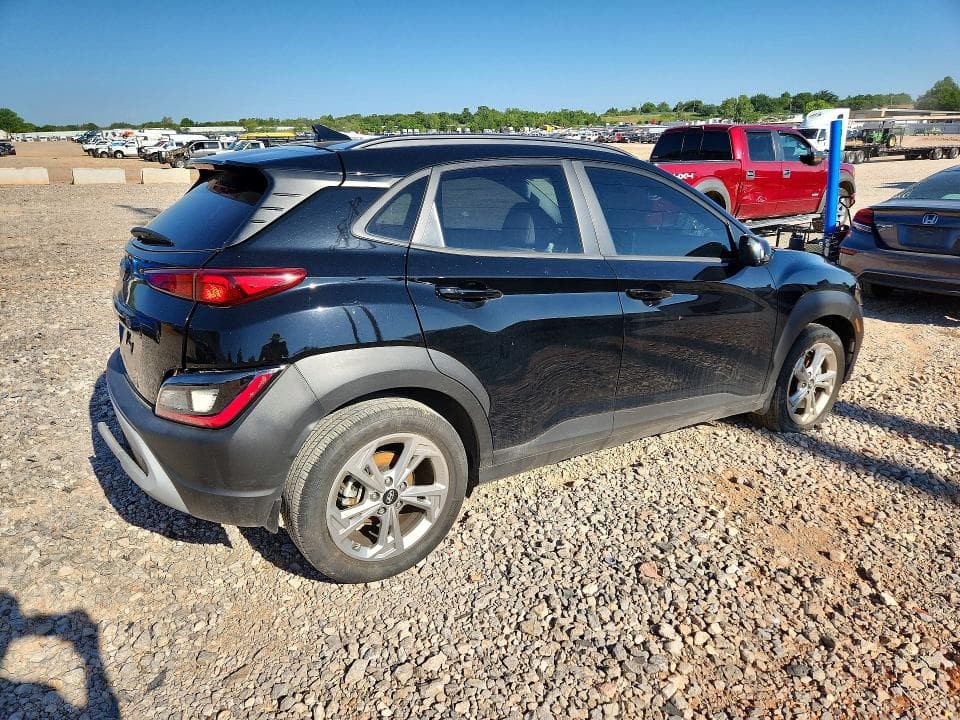 2023 HYUNDAI KONA SEL 3