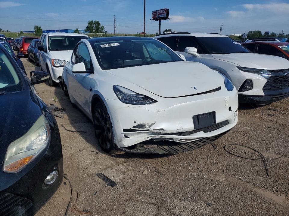2020 TESLA MODEL Y 4